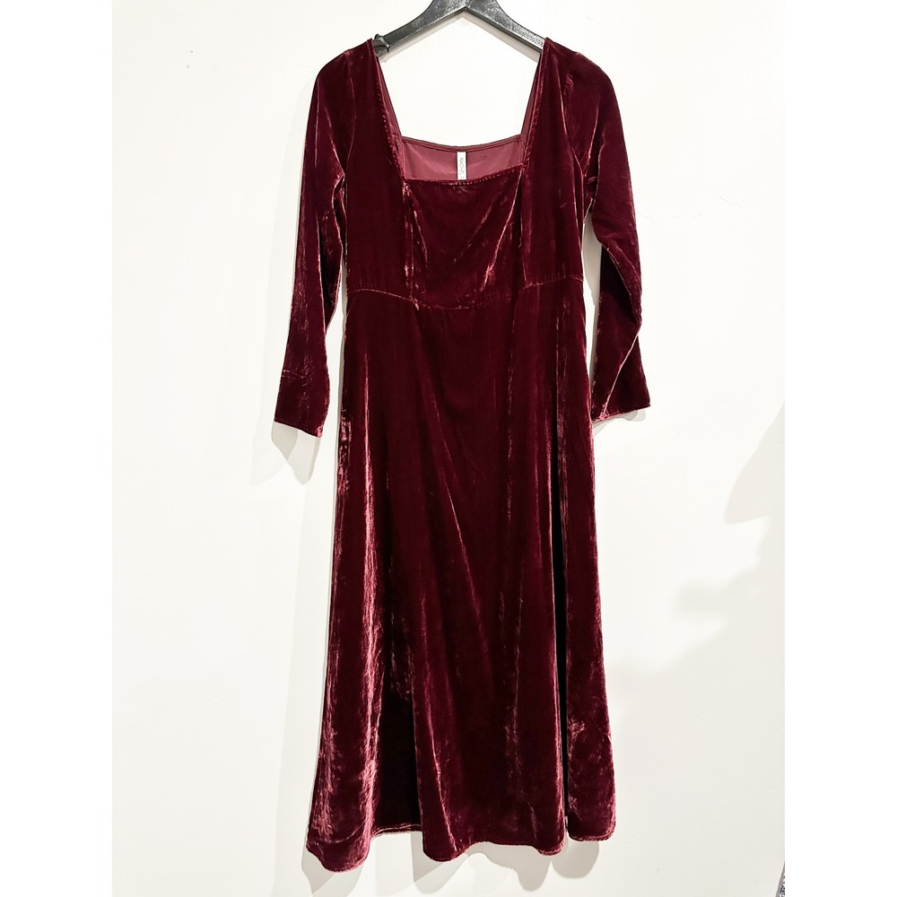 NWT Rachel Pally Velvet Coraline Dress in Bordeaux Velvet Size Medium